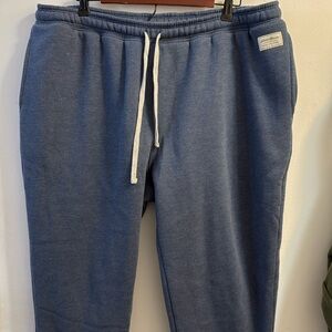 Men’s Eddie Bauer Signature Shearling Lined Joggers - Dusted Indigo